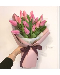 Pink Tulip Bouquet