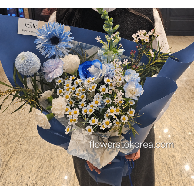 Gangnam style blue bouquet