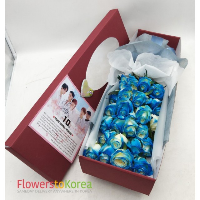 Blue Roses in Gift Box