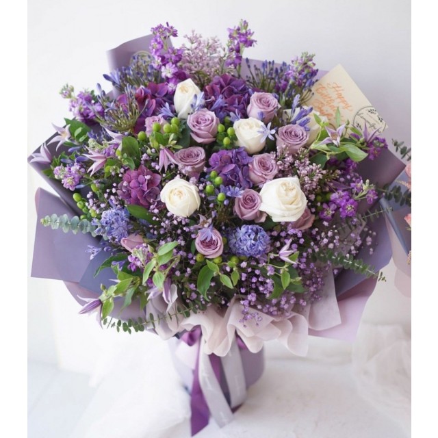Premium Violet Roses Bouquet
