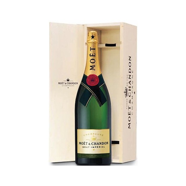 Moet Chandon Champagne(750ML)