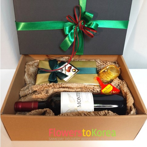 Chocolate box and wine with Gold coin