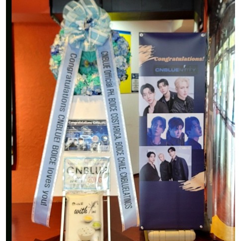 Artificial Flower Stand Spray with Rice Donation for Kpop Star